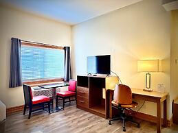 SureStay Plus Hotel by Best Western Kincardine