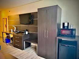 SureStay Plus Hotel by Best Western Kincardine