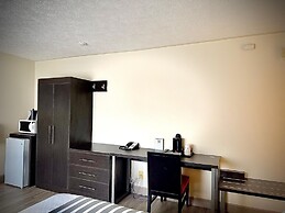 SureStay Plus Hotel by Best Western Kincardine