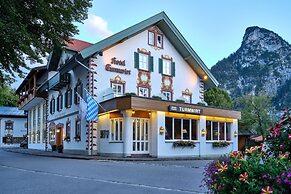 Zum Turm  -  Apartments und Gästezimmer