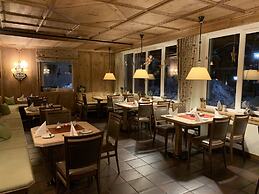 Zum Turm  -  Apartments und Gästezimmer