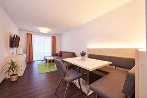 Zum Turm  -  Apartments und Gästezimmer