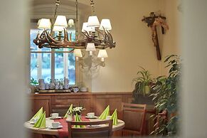 Zum Turm  -  Apartments und Gästezimmer