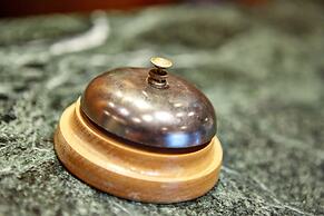 Zum Turm  -  Apartments und Gästezimmer