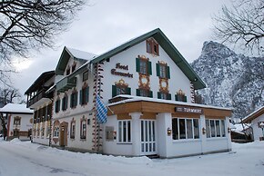 Zum Turm  -  Apartments und Gästezimmer