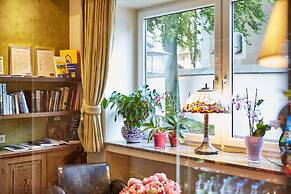 Zum Turm  -  Apartments und Gästezimmer