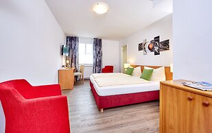 Zum Turm  -  Apartments und Gästezimmer