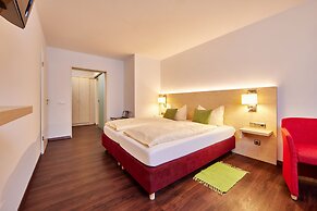 Zum Turm  -  Apartments und Gästezimmer