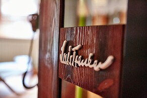 Zum Turm  -  Apartments und Gästezimmer