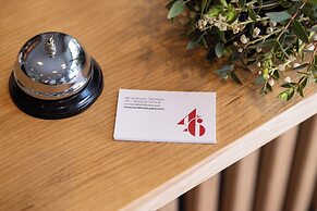 Le 46 Hotel