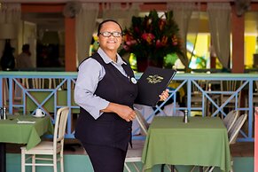 Bay Gardens Hotel