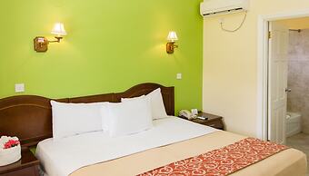 Bay Gardens Hotel
