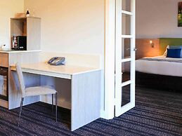 Novotel Swan Valley Vines Resort