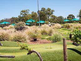 Novotel Swan Valley Vines Resort