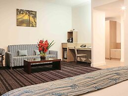 Novotel Swan Valley Vines Resort