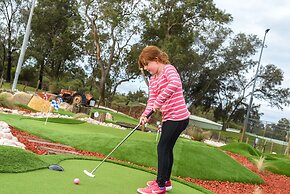 Novotel Swan Valley Vines Resort