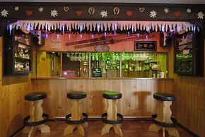 Karelia Alpine Lodge