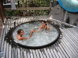 Karelia Alpine Lodge