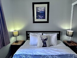 Canadian Rockies Chalets