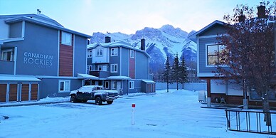 Canadian Rockies Chalets