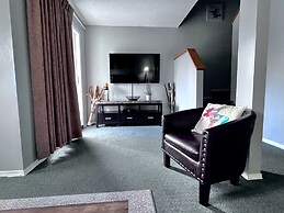 Canadian Rockies Chalets