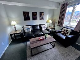 Canadian Rockies Chalets