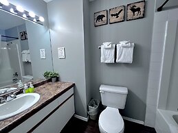 Canadian Rockies Chalets