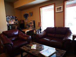 Canadian Rockies Chalets