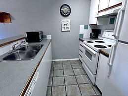 Canadian Rockies Chalets