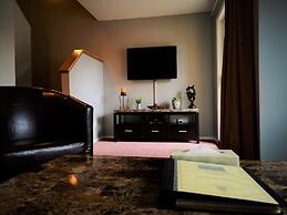 Canadian Rockies Chalets