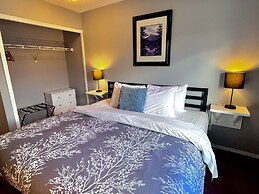 Canadian Rockies Chalets