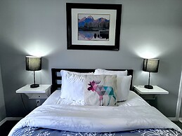 Canadian Rockies Chalets