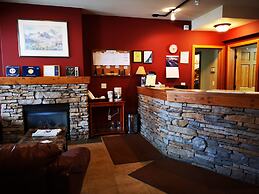 Canadian Rockies Chalets