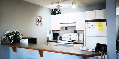 Canadian Rockies Chalets