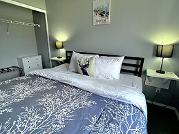 Canadian Rockies Chalets