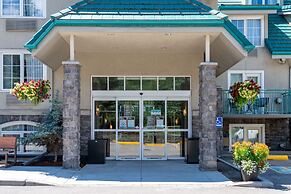 Pocaterra Inn and Waterslide