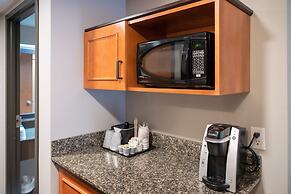 Pocaterra Inn and Waterslide