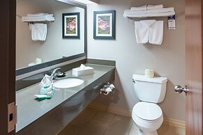 Pocaterra Inn and Waterslide