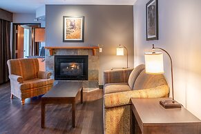 Pocaterra Inn and Waterslide