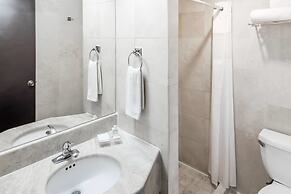 Ramada by Wyndham Hola Culiacan