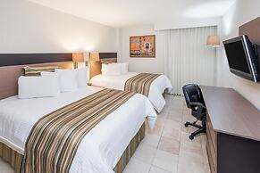 Ramada by Wyndham Hola Culiacan
