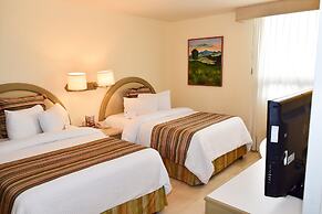 Ramada by Wyndham Hola Culiacan