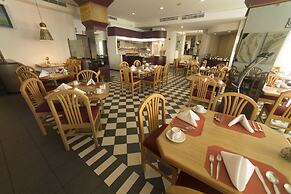 Ramada by Wyndham Hola Culiacan