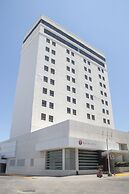 Ramada by Wyndham Hola Culiacan
