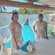 Catalina Beach Resort