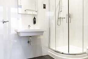 Heeton Concept Hotel Kensington