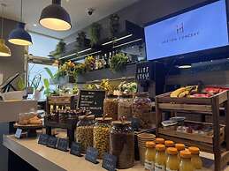 Heeton Concept Hotel Kensington