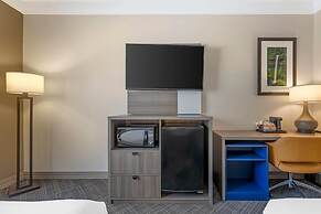 Comfort Suites Salem