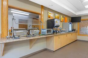 Comfort Suites Salem