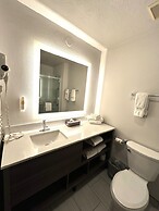 Comfort Suites Salem